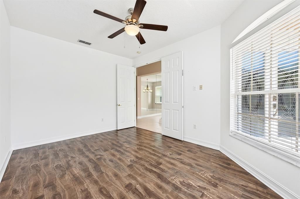Active With Contract: $525,000 (4 beds, 3 baths, 2268 Square Feet)