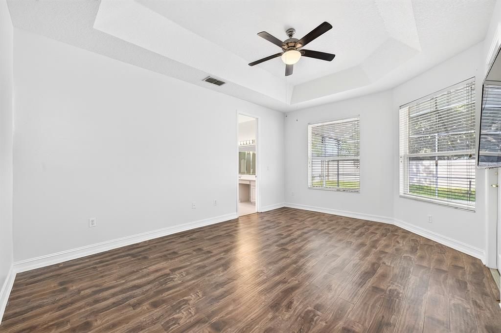 Active With Contract: $525,000 (4 beds, 3 baths, 2268 Square Feet)