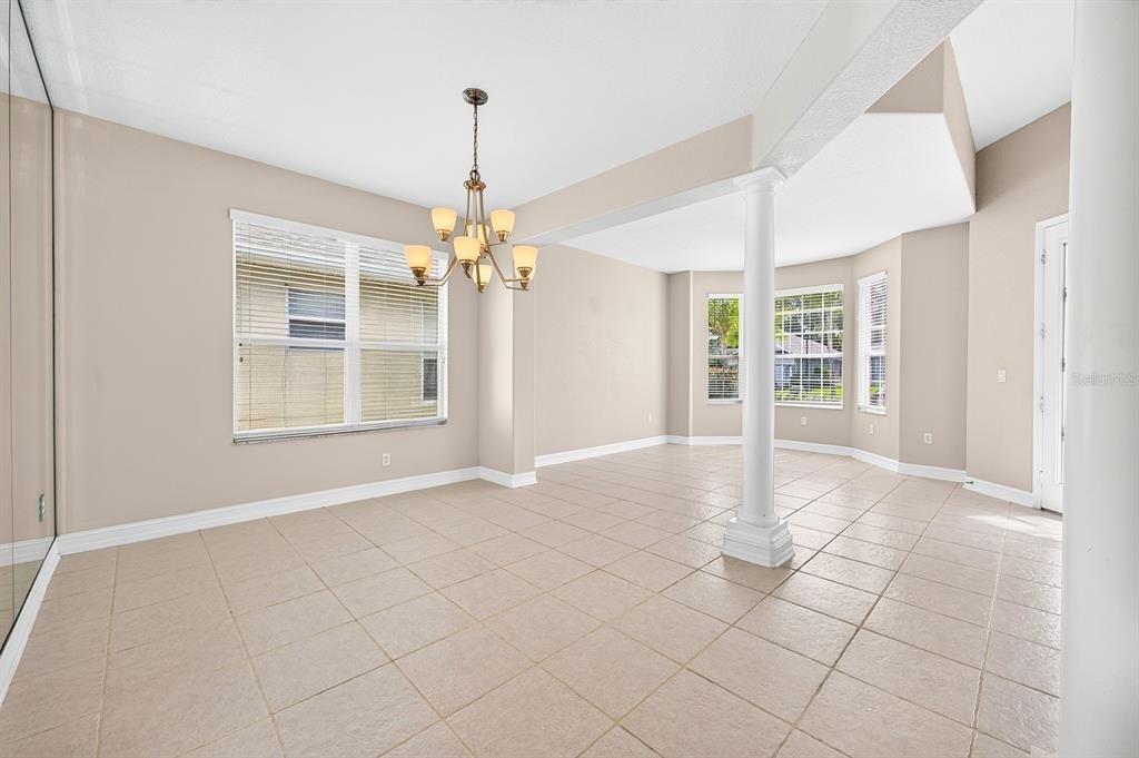 Active With Contract: $525,000 (4 beds, 3 baths, 2268 Square Feet)