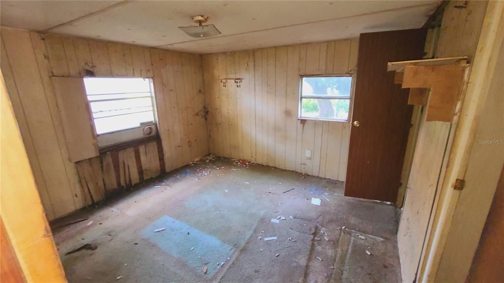 На продажу: $129,900 (3 спален, 2 ванн, 1200 Квадратных фут)