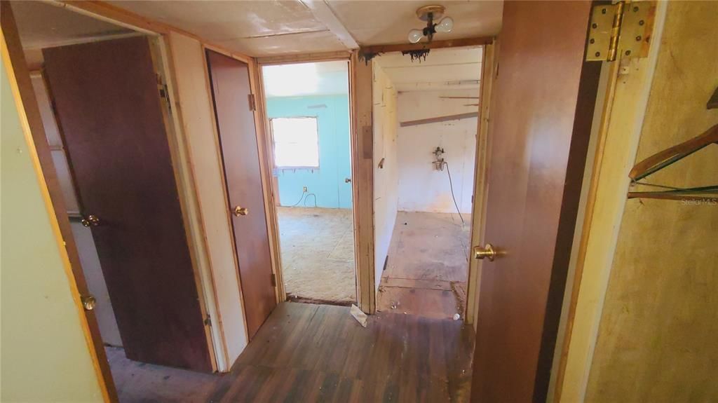 На продажу: $129,900 (3 спален, 2 ванн, 1200 Квадратных фут)