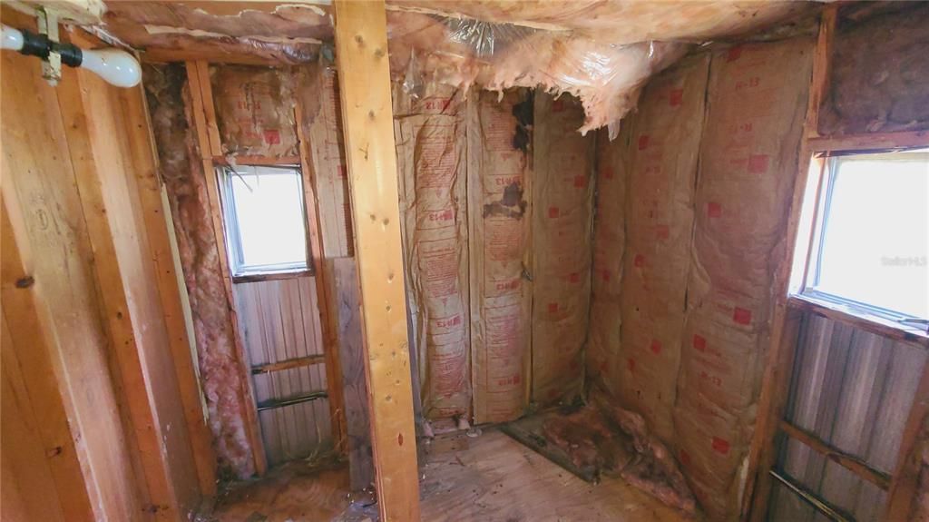 На продажу: $129,900 (3 спален, 2 ванн, 1200 Квадратных фут)