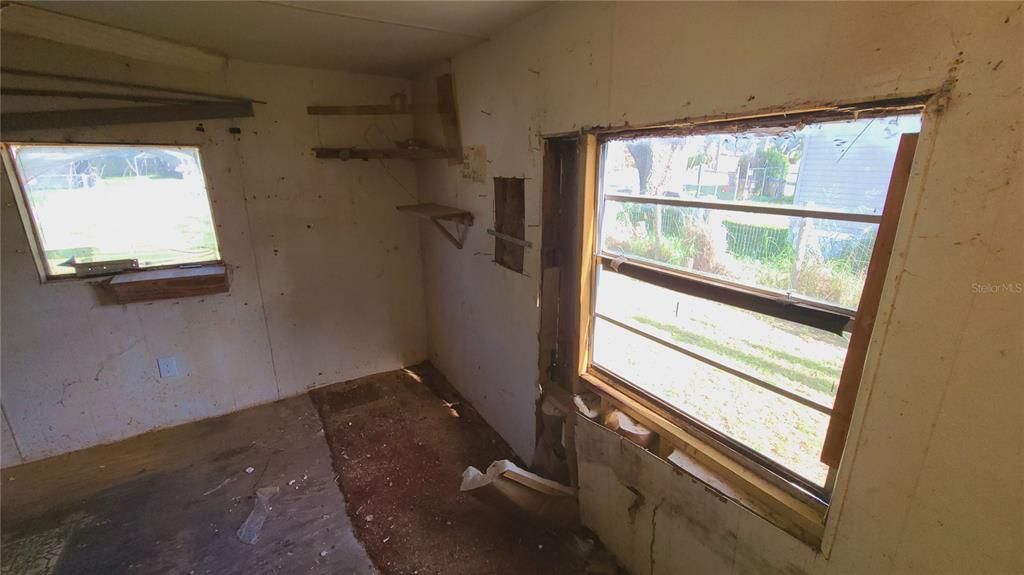 На продажу: $129,900 (3 спален, 2 ванн, 1200 Квадратных фут)