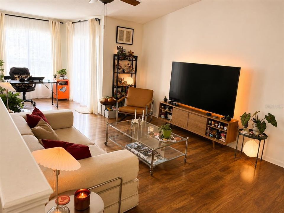 В аренду: $1,300 (1 спален, 1 ванн, 779 Квадратных фут)