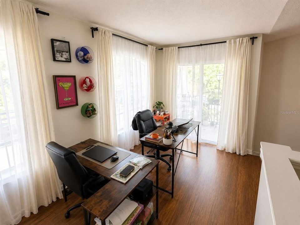 В аренду: $1,300 (1 спален, 1 ванн, 779 Квадратных фут)