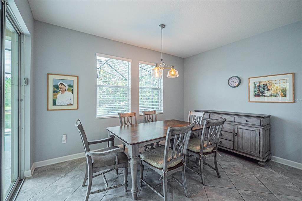 For Sale: $649,900 (4 beds, 2 baths, 2370 Square Feet)