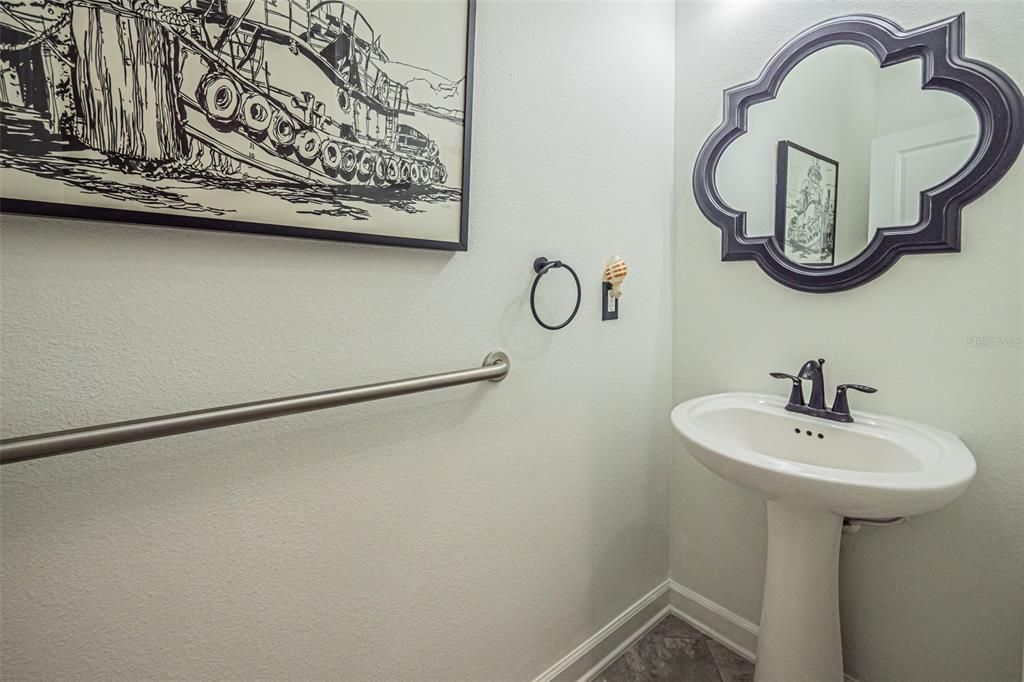 For Sale: $649,900 (4 beds, 2 baths, 2370 Square Feet)