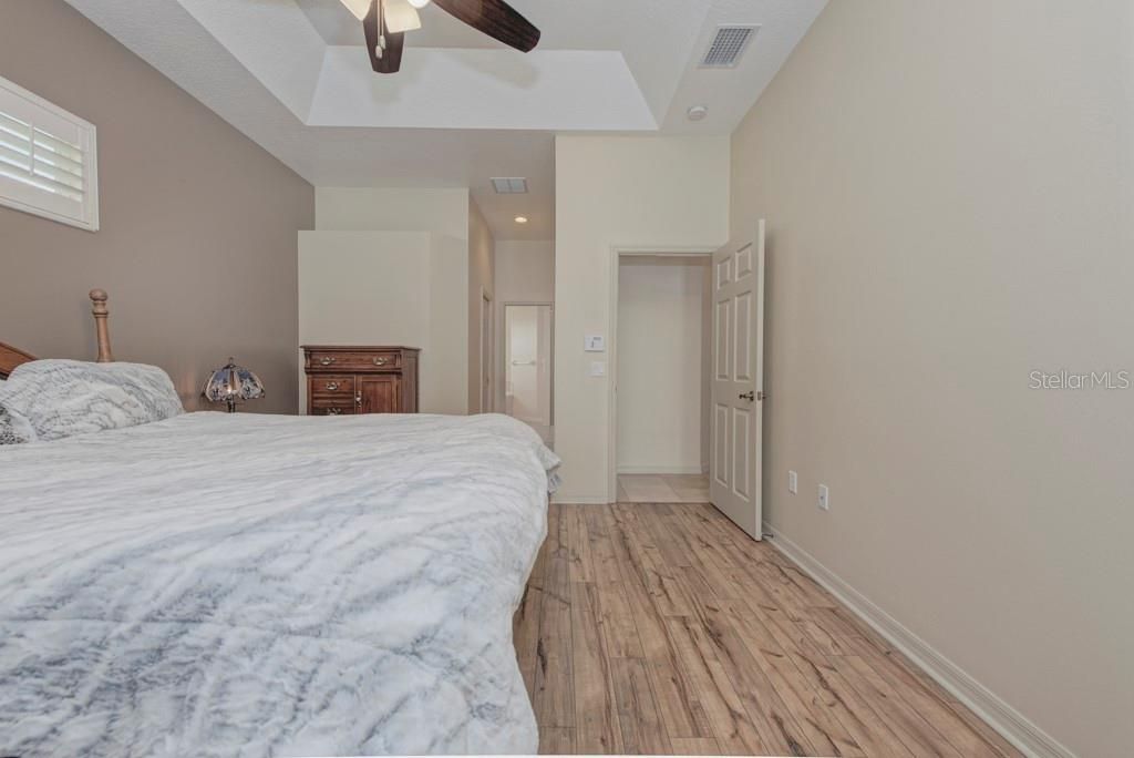 En Venta: $985,000 (3 camas, 2 baños, 2386 Pies cuadrados)