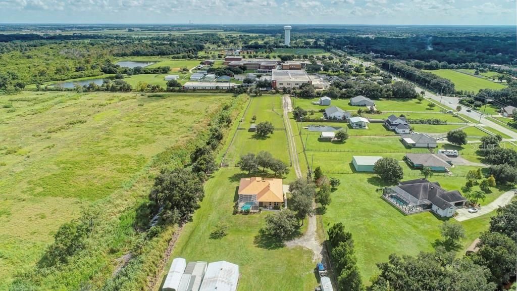 En Venta: $985,000 (3 camas, 2 baños, 2386 Pies cuadrados)