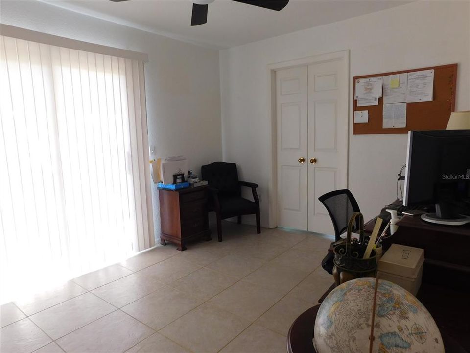 Active With Contract: $364,900 (3 beds, 2 baths, 1763 Square Feet)