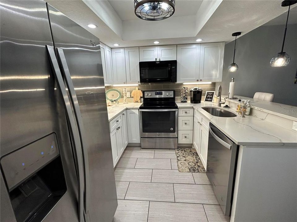 For Rent: $3,000 (3 beds, 2 baths, 1224 Square Feet)