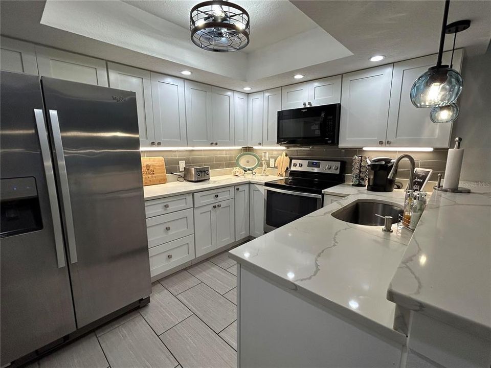 For Rent: $3,000 (3 beds, 2 baths, 1224 Square Feet)