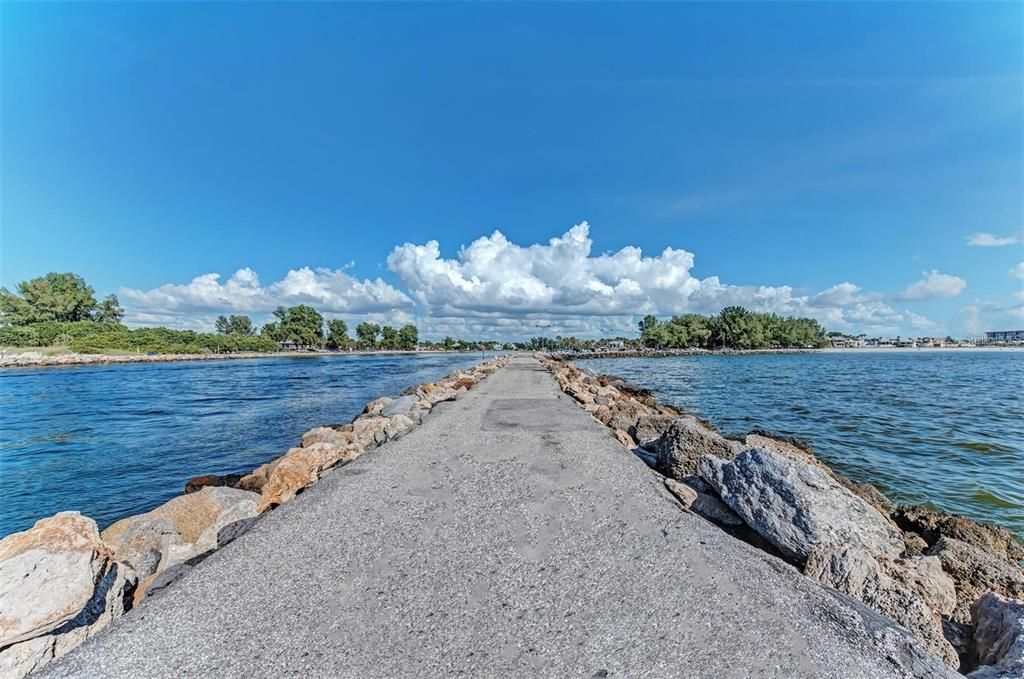 For Sale: $495,000 (4 beds, 3 baths, 2025 Square Feet)