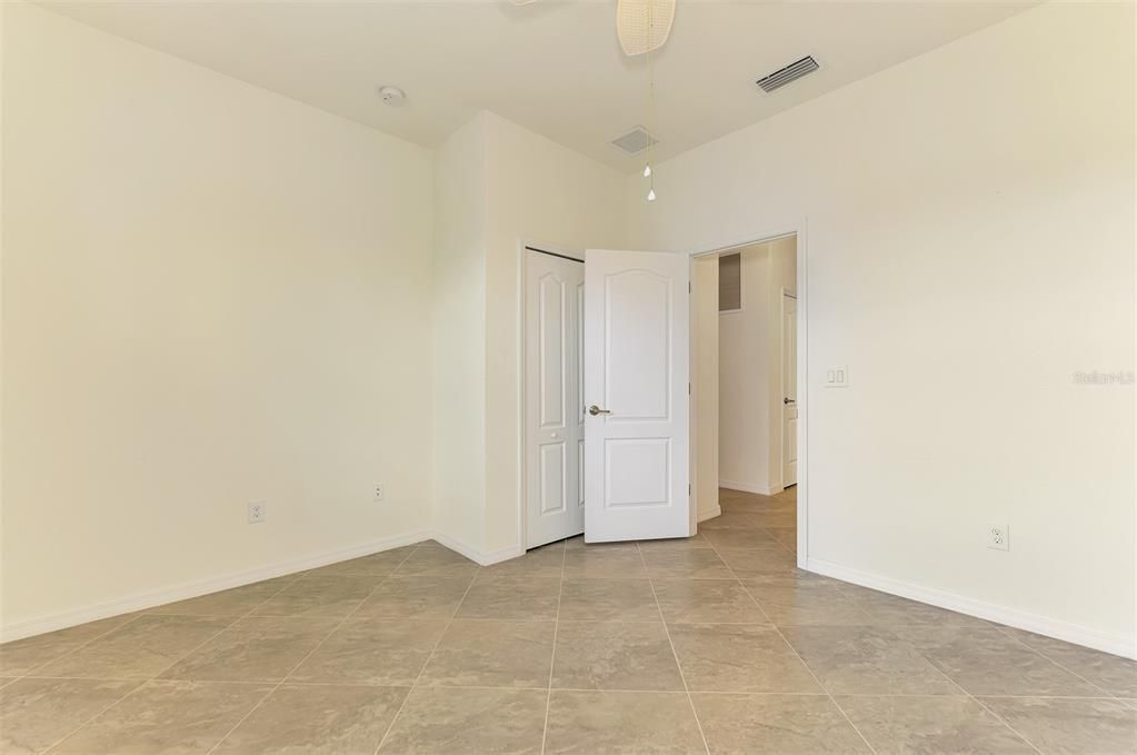 For Sale: $495,000 (4 beds, 3 baths, 2025 Square Feet)