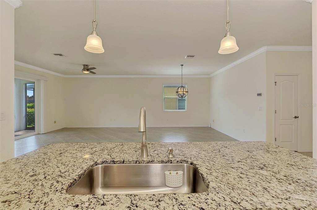 For Sale: $495,000 (4 beds, 3 baths, 2025 Square Feet)