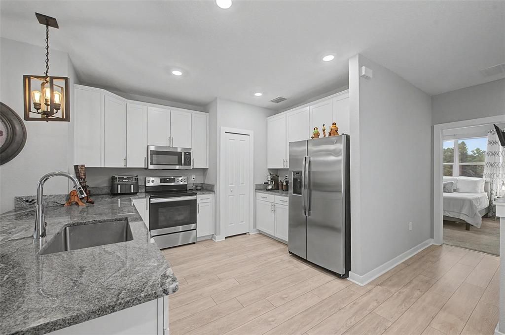 For Sale: $849,900 (4 beds, 4 baths, 2538 Square Feet)