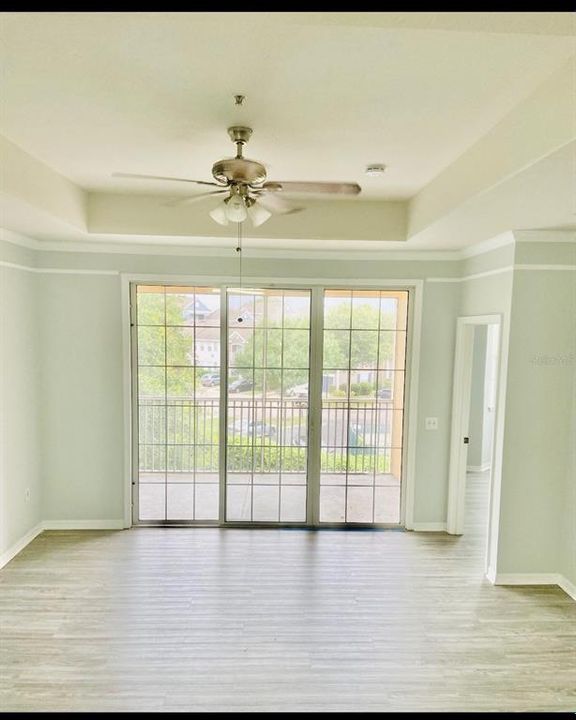 For Sale: $245,000 (3 beds, 2 baths, 1260 Square Feet)