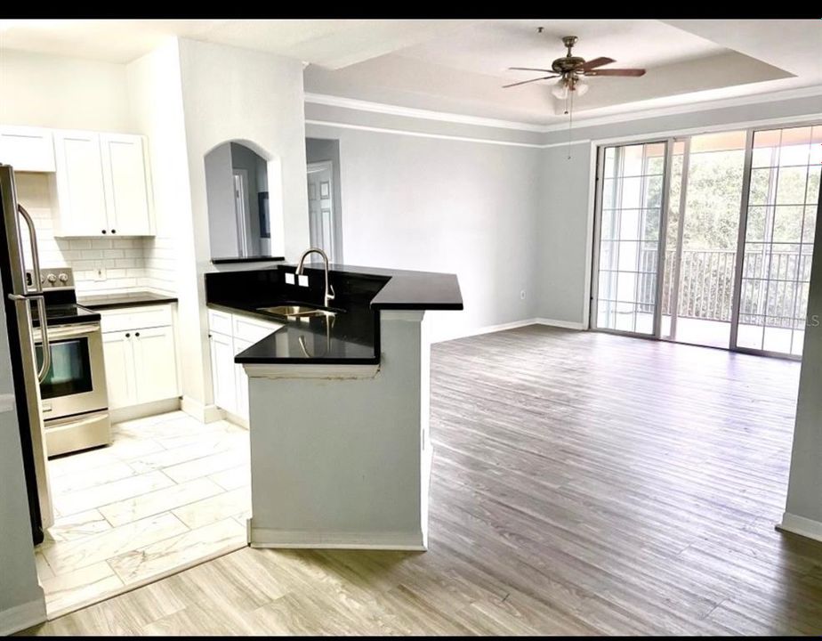 For Sale: $245,000 (3 beds, 2 baths, 1260 Square Feet)