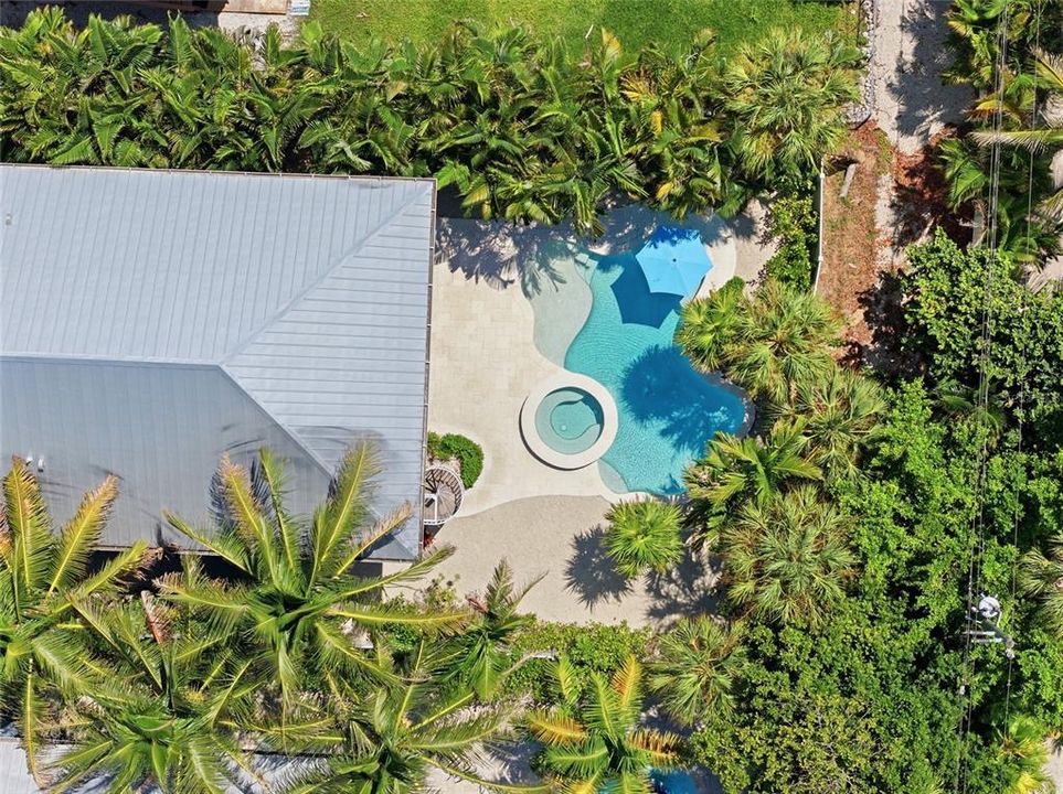 For Sale: $2,849,500 (4 beds, 4 baths, 2186 Square Feet)