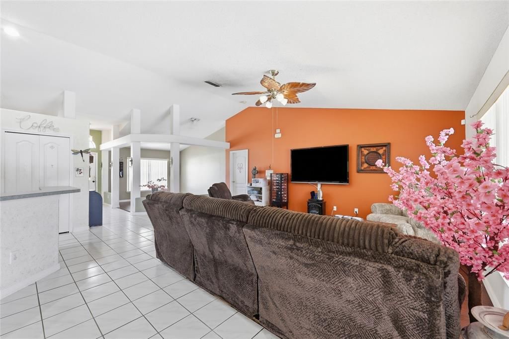 For Sale: $450,000 (4 beds, 2 baths, 2196 Square Feet)