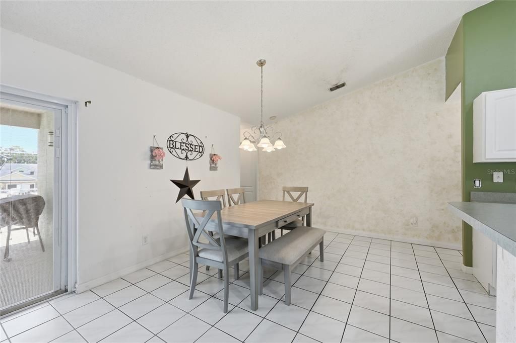 For Sale: $450,000 (4 beds, 2 baths, 2196 Square Feet)