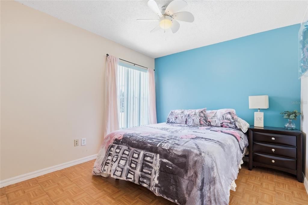 For Sale: $450,000 (4 beds, 2 baths, 2196 Square Feet)