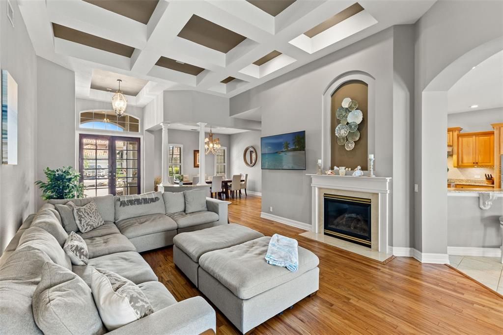 For Sale: $1,395,000 (4 beds, 3 baths, 3252 Square Feet)