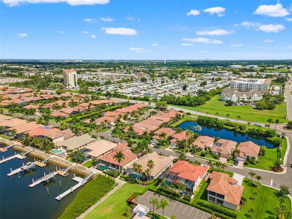 For Sale: $1,395,000 (4 beds, 3 baths, 3252 Square Feet)