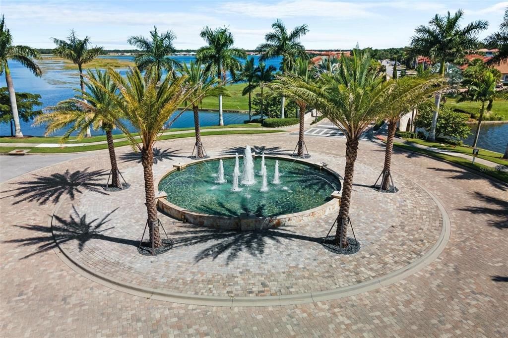 Activo con contrato: $559,000 (3 camas, 2 baños, 1996 Pies cuadrados)