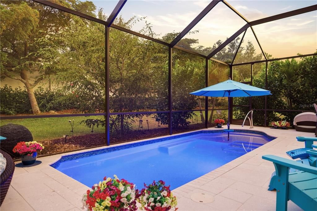 Activo con contrato: $559,000 (3 camas, 2 baños, 1996 Pies cuadrados)