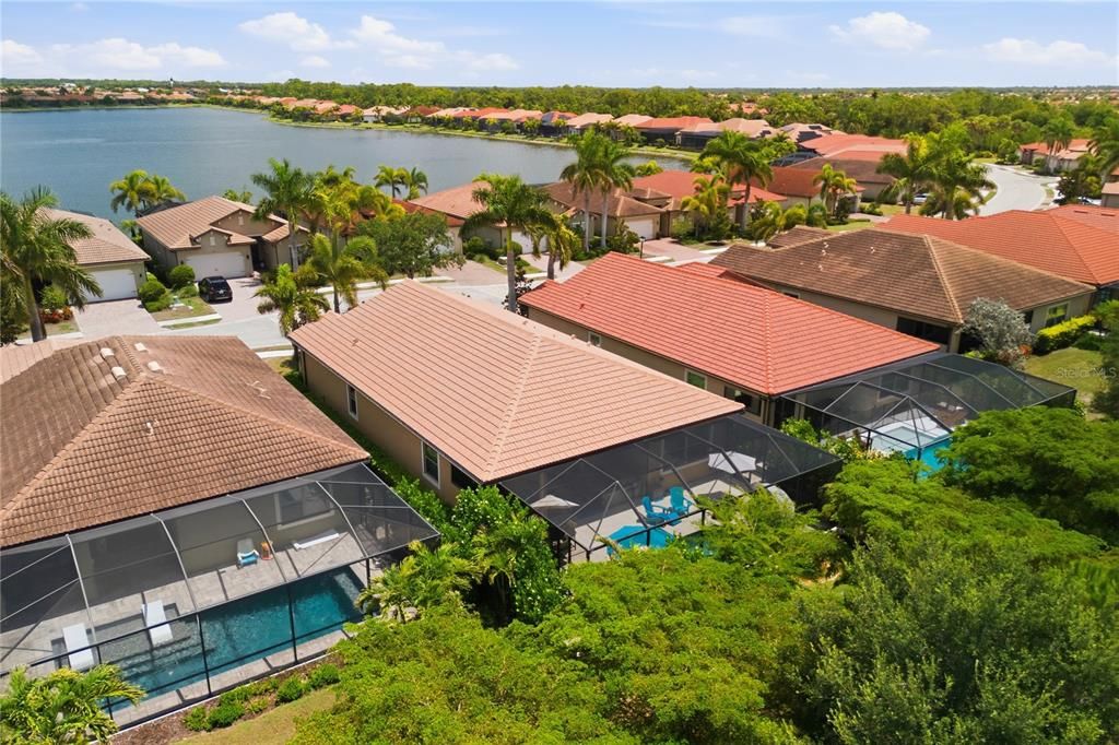 Activo con contrato: $559,000 (3 camas, 2 baños, 1996 Pies cuadrados)