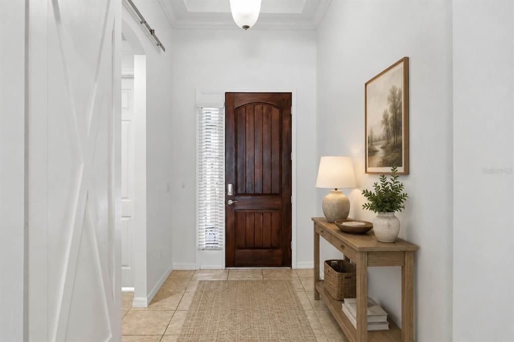Activo con contrato: $559,000 (3 camas, 2 baños, 1996 Pies cuadrados)
