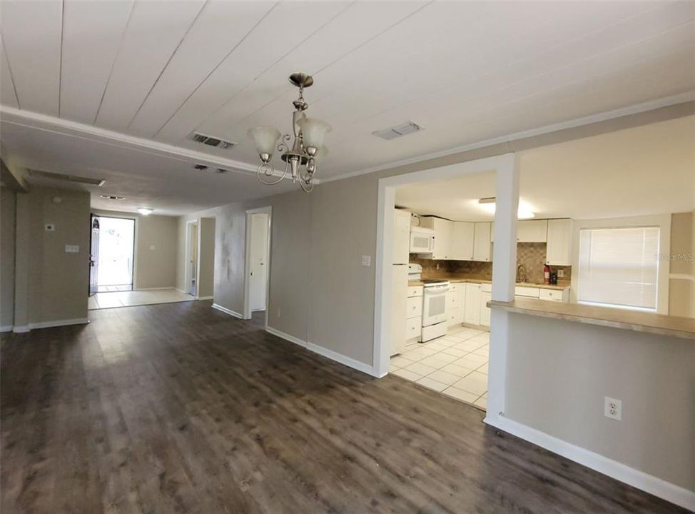 En Renta: $1,575 (3 camas, 1 baños, 1829 Pies cuadrados)