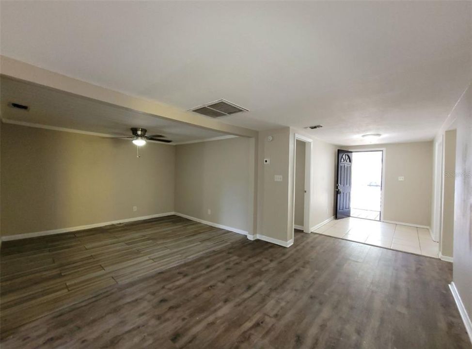 En Renta: $1,575 (3 camas, 1 baños, 1829 Pies cuadrados)