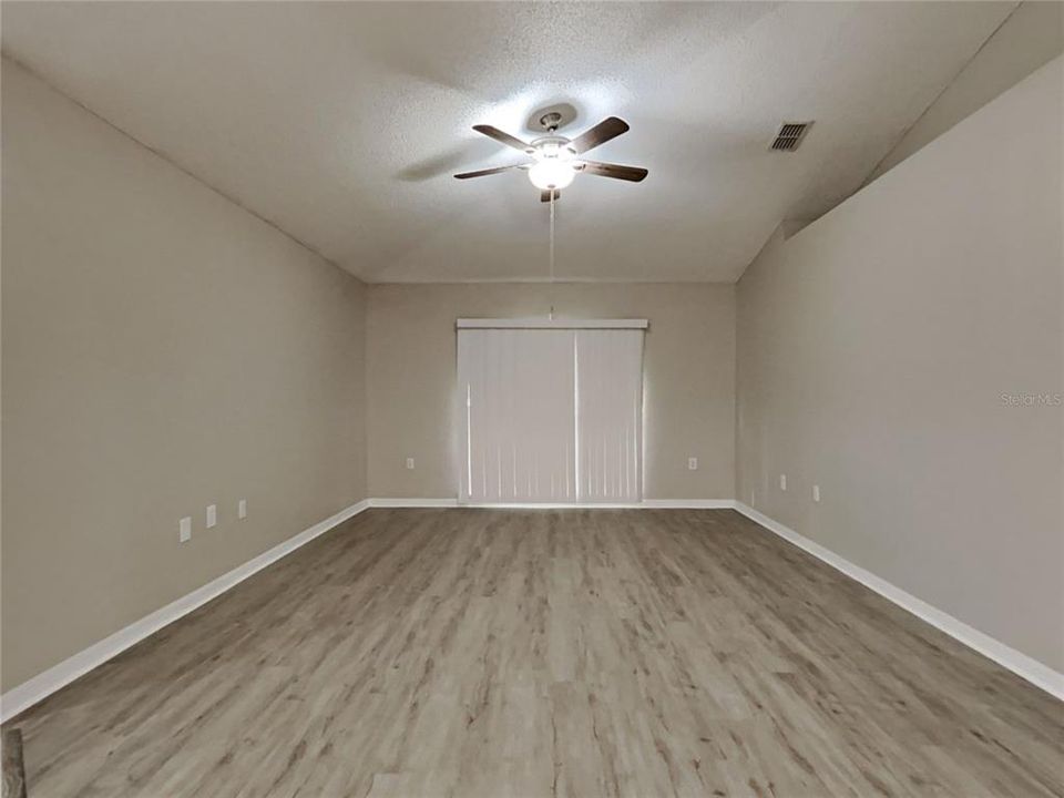 В аренду: $2,399 (4 спален, 2 ванн, 2128 Квадратных фут)