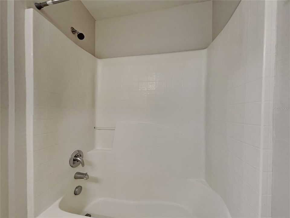 В аренду: $2,399 (4 спален, 2 ванн, 2128 Квадратных фут)