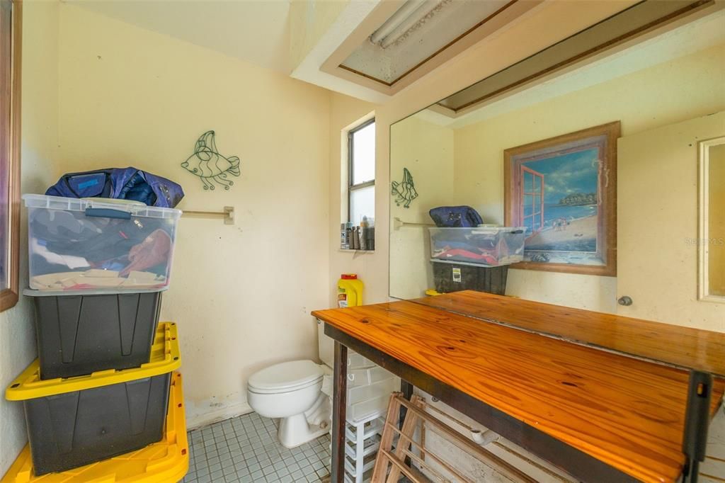 En Venta: $530,000 (3 camas, 2 baños, 2418 Pies cuadrados)
