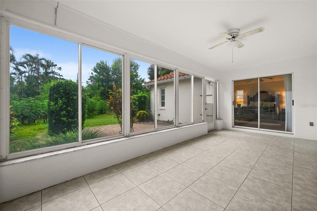 En Venta: $330,000 (3 camas, 2 baños, 1716 Pies cuadrados)