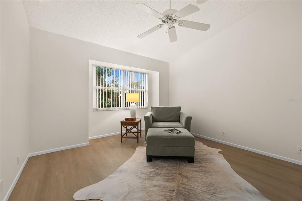 En Venta: $330,000 (3 camas, 2 baños, 1716 Pies cuadrados)