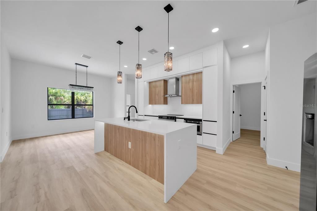 En Venta: $460,000 (3 camas, 2 baños, 1742 Pies cuadrados)