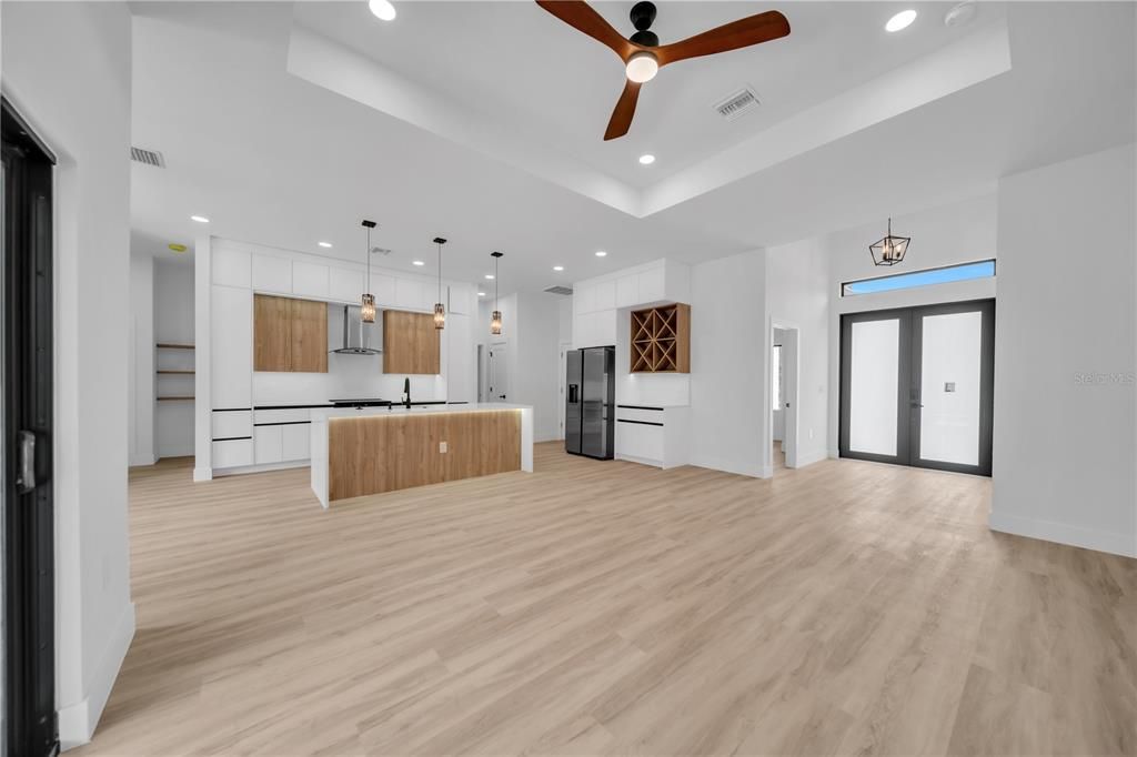 En Venta: $460,000 (3 camas, 2 baños, 1742 Pies cuadrados)