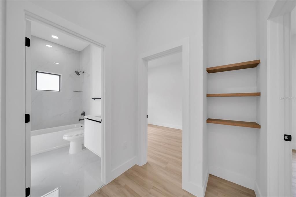 En Venta: $460,000 (3 camas, 2 baños, 1742 Pies cuadrados)