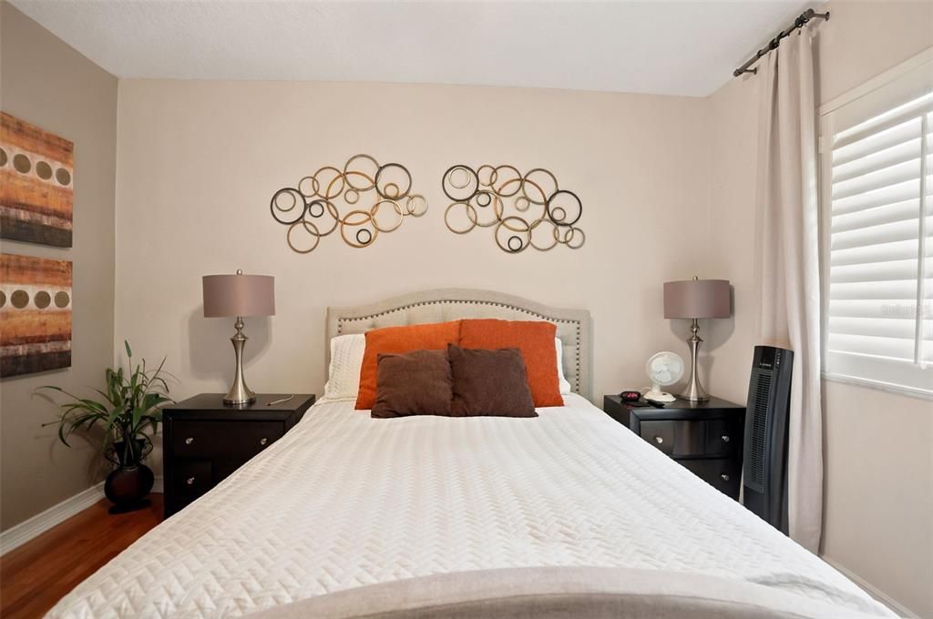 En Venta: $1,300,000 (4 camas, 3 baños, 3787 Pies cuadrados)