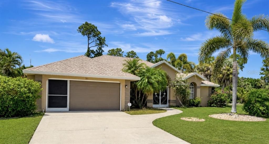Active With Contract: $359,990 (3 beds, 2 baths, 2313 Square Feet)