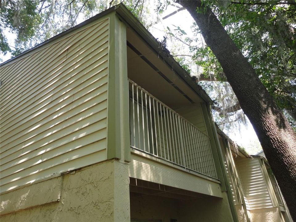 For Rent: $1,350 (1 beds, 1 baths, 576 Square Feet)