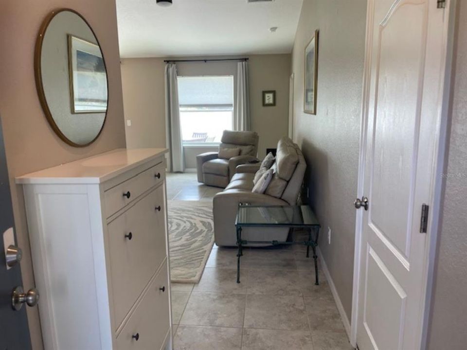 For Rent: $1,799 (3 beds, 2 baths, 1286 Square Feet)