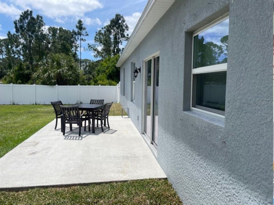 For Rent: $1,799 (3 beds, 2 baths, 1286 Square Feet)