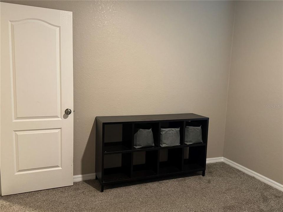 For Rent: $1,799 (3 beds, 2 baths, 1286 Square Feet)
