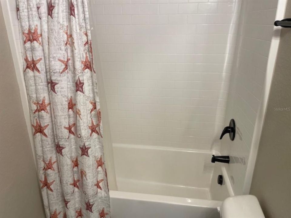 For Rent: $1,799 (3 beds, 2 baths, 1286 Square Feet)