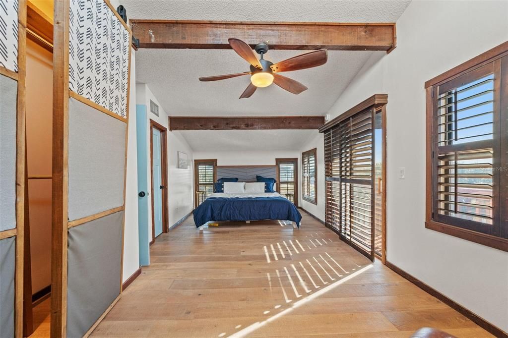 En Venta: $574,999 (4 camas, 2 baños, 1841 Pies cuadrados)